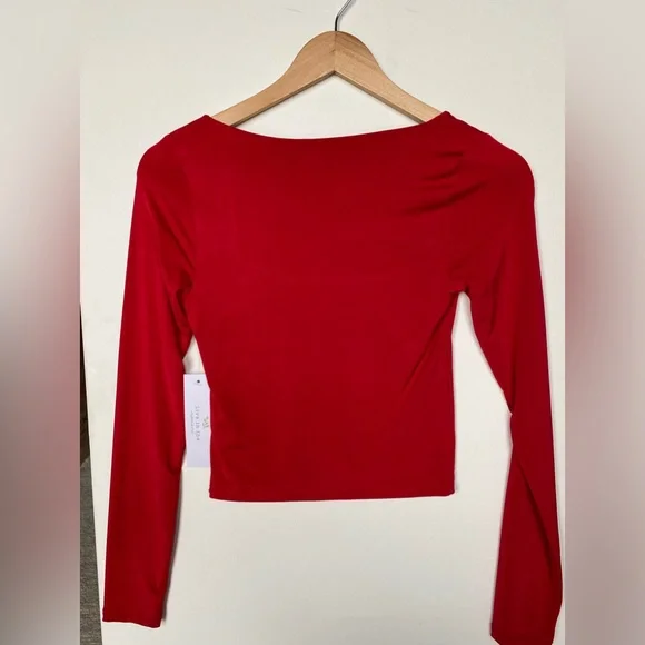 XS Red Crop Top - Picture 3 of 5